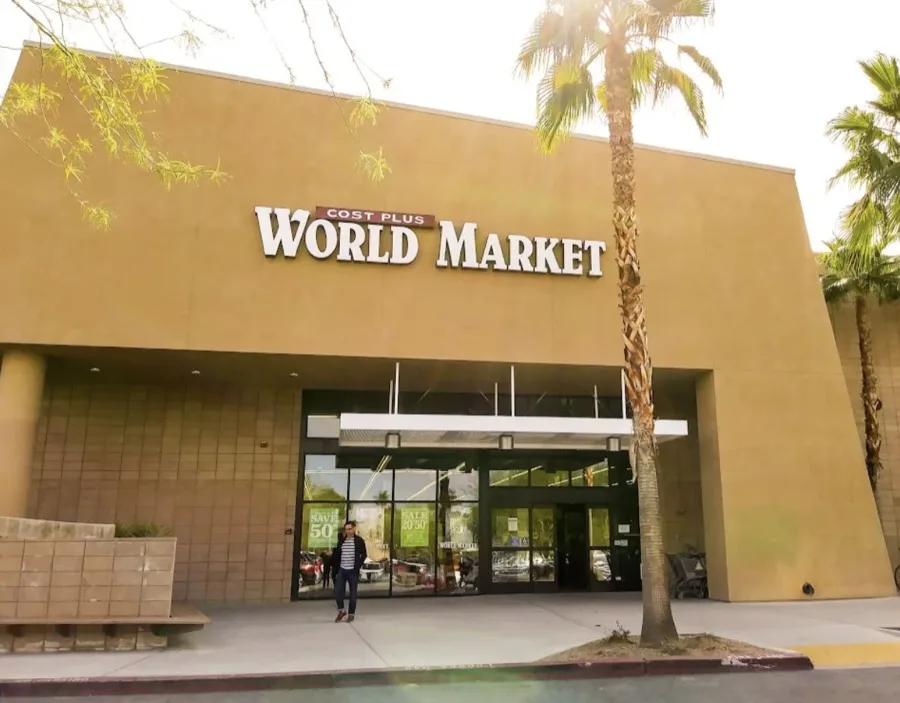 Shopping for home and entertaining finds in Palm Springs